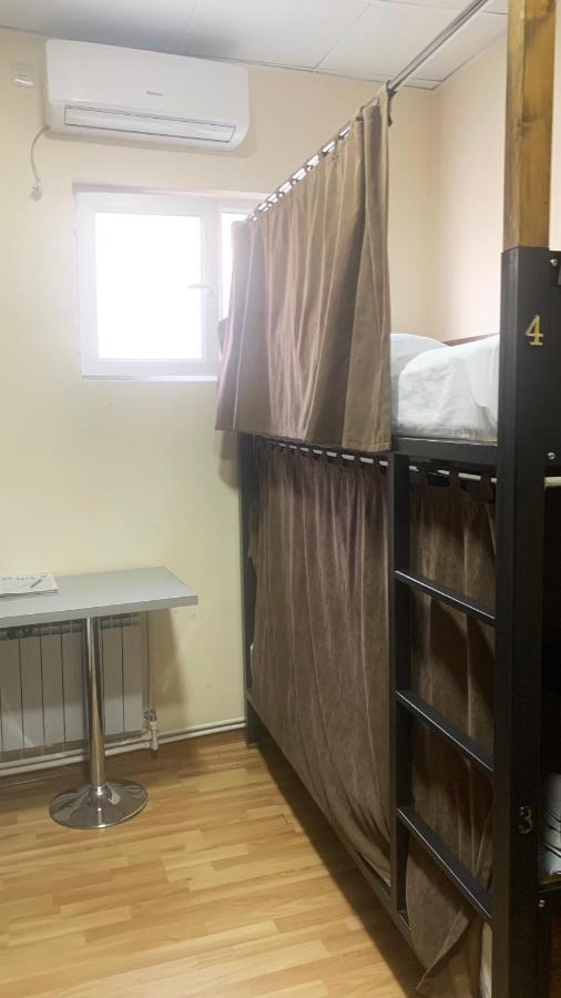 Dom Hostel & Tours Yerevan Exterior photo